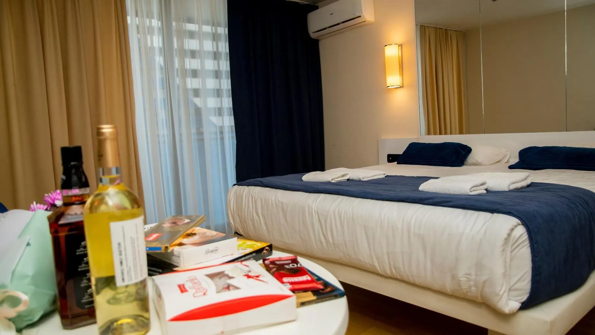 Hotel Spend Your Time In Batumi In Orbi City N1