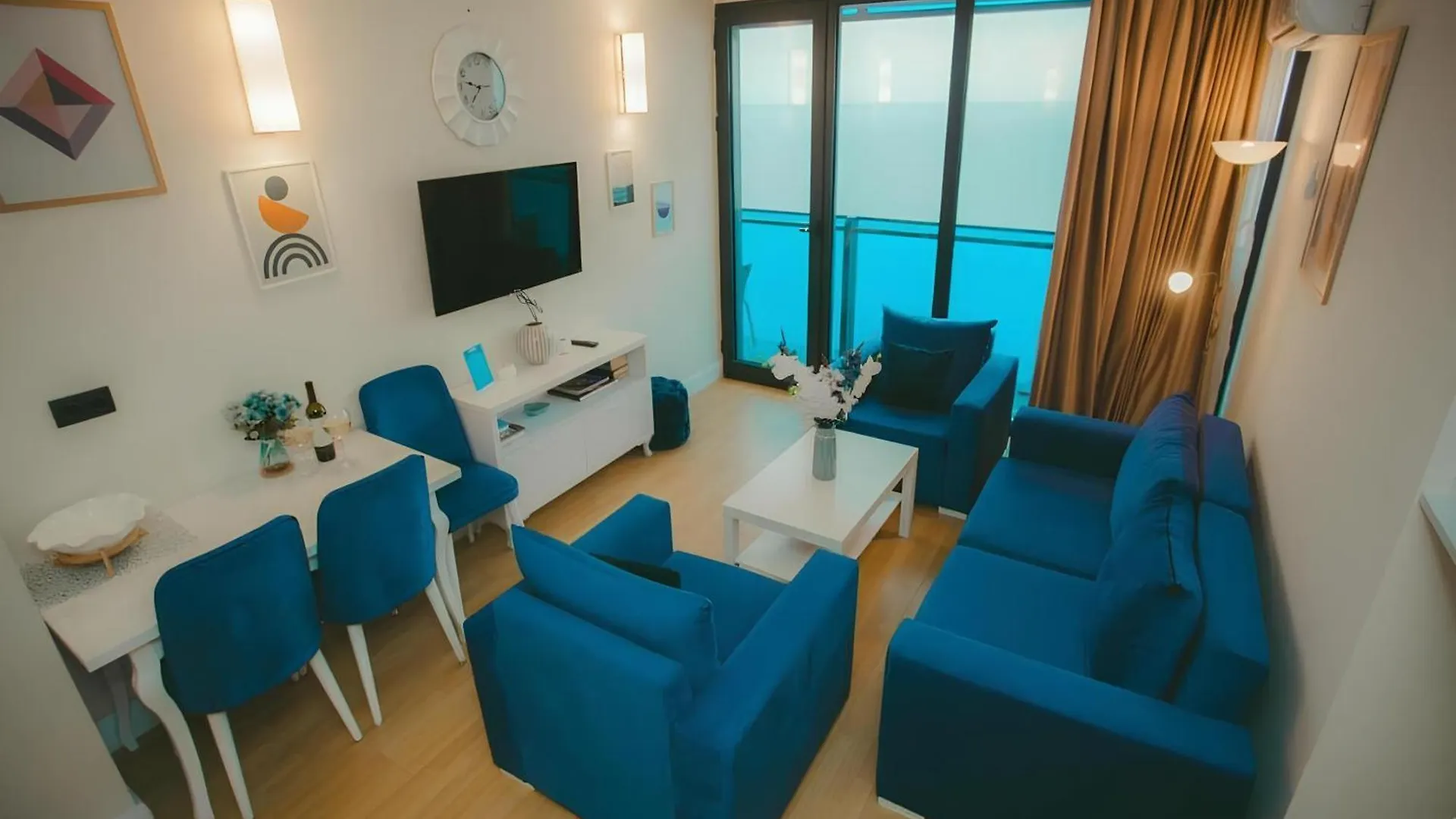 Spend Your Time In Batumi In Orbi City N1