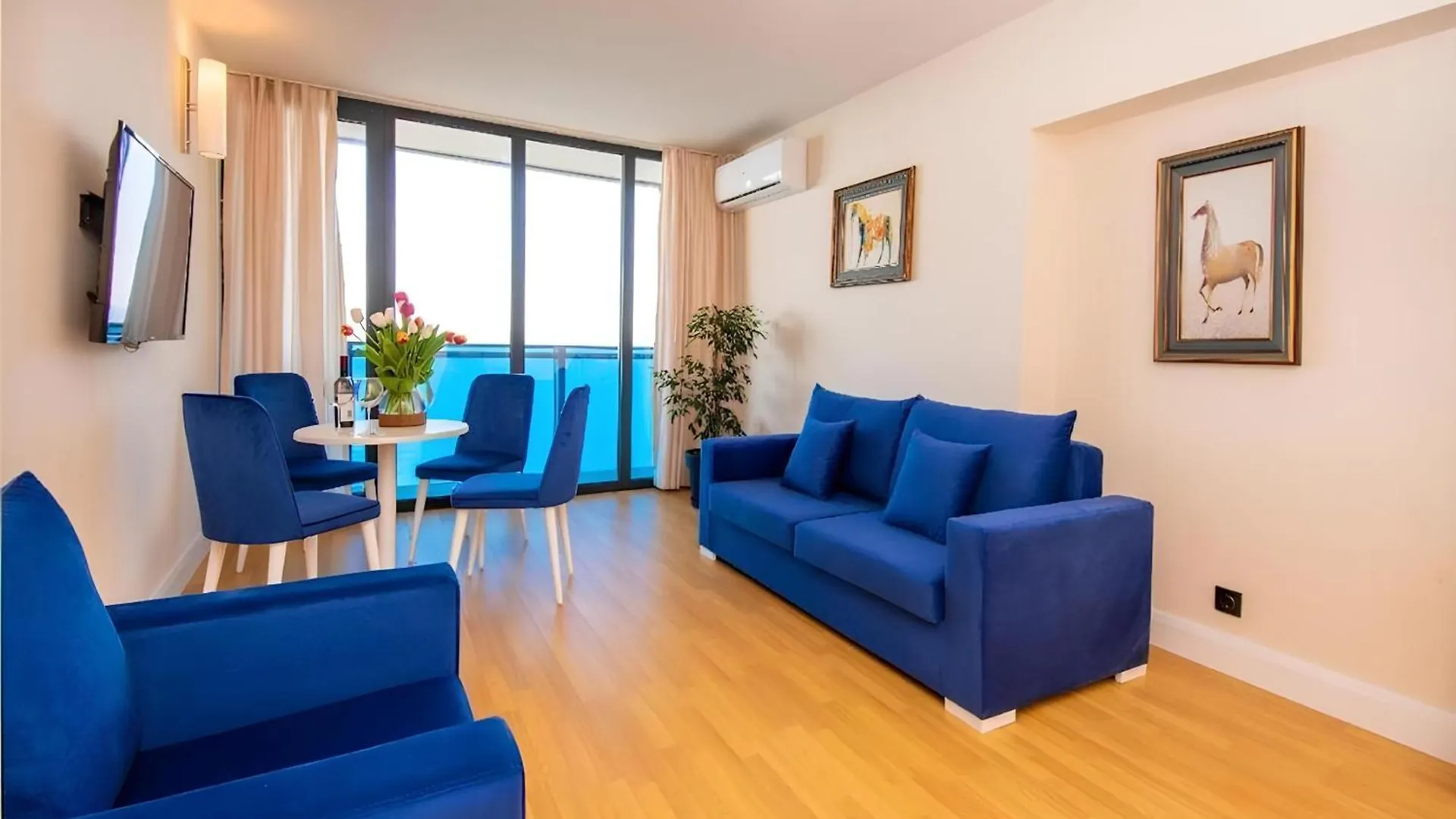 Апарт-отель Spend Your Time In Batumi In Orbi City N1